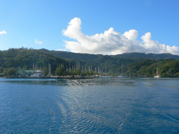 22- La marina d'Apooiti 